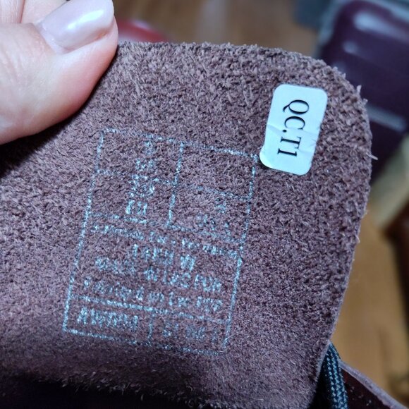 Doc Dr Martens Air Wair 1460 Women's Smooth Leather Lace Up Boots US 8 / EU 39 - Picture 4 of 5